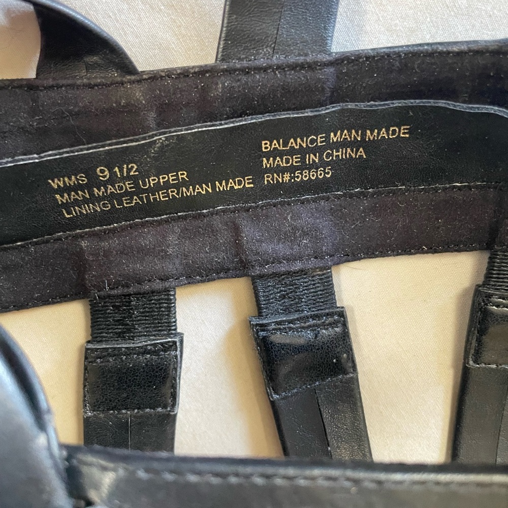 Tildon Black Knee High Gladiator Heels - Picture 9 of 9